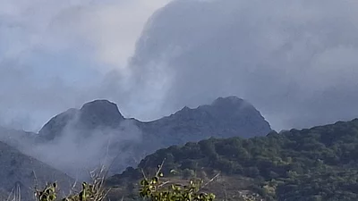 Wolken am Fengari
