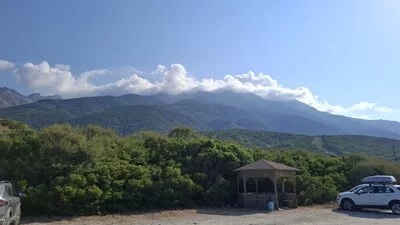 Der Fengari vom Strand bei Therma aus