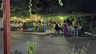Abends in der Taverne Gria Vathra
